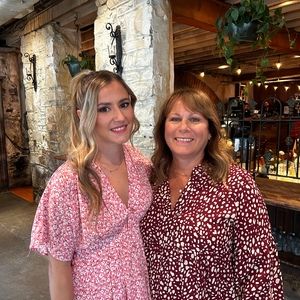 Meet your Posher, Alison